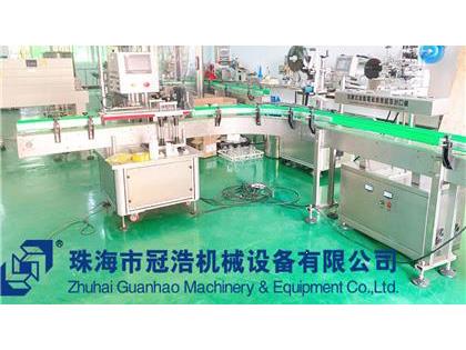 旋蓋機，鋁箔封口機，貼標機，噴碼機，整套生產(chǎn)線已完成生產(chǎn)送貨至客戶公司